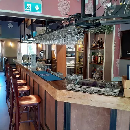 Hotell Enonkosken Kartano & Enonkoski